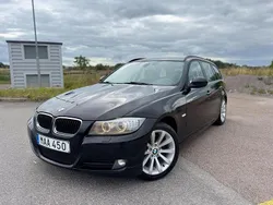 Svart Begagnad 2012 BMW 318 Kombi | 64 900 kr (Superpris)