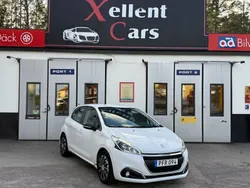 Vit Begagnad 2017 Peugeot 208 Halvkombi | 74 900 kr (Bra pris)