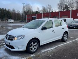Begagnad 2013 Dacia Sandero Halvkombi | 25 000 kr (Superpris)