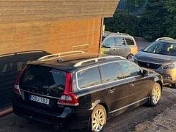 Svart Begagnad 2016 Volvo V70 Standard Kombi | 90 000 kr (Superpris)