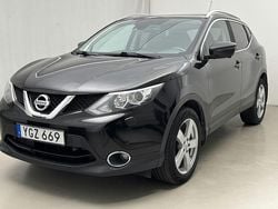 Svart Begagnad 2017 Nissan Qashqai 360º SUV | 127 900 kr (Bra pris)