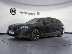 Grå Begagnad 2025 BMW i5 M Sport Sedan | 779 800 kr (Bra pris)