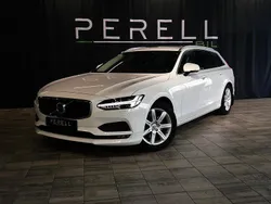 Vit Begagnad 2016 Volvo V90 Momentum Kombi | 209 000 kr (Marknadspris)