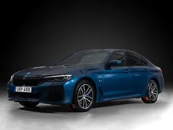 Blå Begagnad 2021 BMW 530e M Sport Sedan | 379 000 kr (Marknadspris)