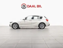 Vit Begagnad 2017 BMW 118 M Sport Halvkombi | 164 700 kr (Marknadspris)