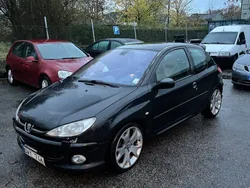 Svart Begagnad 2004 Peugeot 206 RC Halvkombi | 34 900 kr (Dyr)