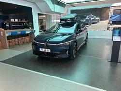 Blå Ny 2025 VW ID.7 GTX Sedan | 730 600 kr (Marknadspris)