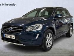 Blå Begagnad 2015 Volvo XC60 SUV | 169 900 kr
