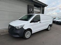 Vit (arktisk vit) Ny 2025 Mercedes Vito Minibuss | 562 375 kr (Bra pris)