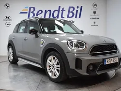 Grå Begagnad 2021 Mini Cooper Countryman SUV | 319 500 kr (Lite dyr)