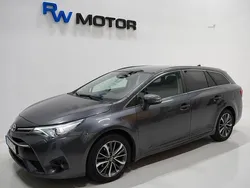 Mörkgrå Begagnad 2015 Toyota Avensis Active Kombi | 144 800 kr (Marknadspris)