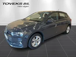 Grå Begagnad 2019 VW Polo Comfortline Sedan | 129 900 kr