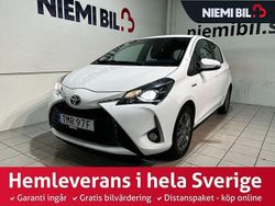 Vit Begagnad 2019 Toyota Yaris Hybrid Active Halvkombi | 164 900 kr (Marknadspris)