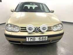 Ljusbrun Begagnad 2002 VW Golf IV Halvkombi | 29 900 kr (Dyr)