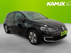 Svart Begagnad 2020 VW e-Golf Halvkombi | 174 700 kr (Dyr)