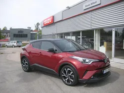 Röd Begagnad 2018 Toyota C-HR Edition SUV | 219 800 kr (Marknadspris)