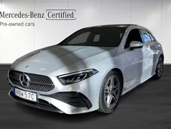 Silver Begagnad 2023 Mercedes A200 AMG Halvkombi | 359 900 kr (Dyr)