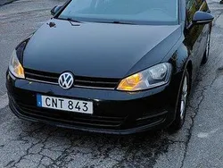 Svart Begagnad 2014 VW Golf VII Halvkombi | 55 000 kr (Bra pris)