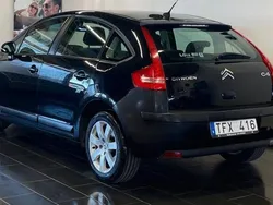 Svart Begagnad 2009 Citroën C4 Halvkombi | 43 000 kr (Marknadspris)