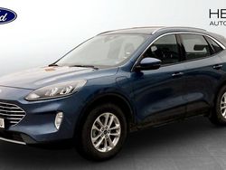 Blå (blue) Begagnad 2023 Ford Kuga Titanium SUV | 279 900 kr
