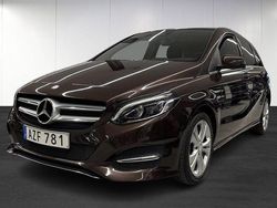 Brunmetallic Begagnad 2015 Mercedes B180 Premium Minibuss | 179 000 kr (Lite dyr)