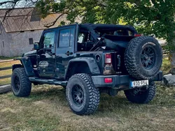 Svart Begagnad 2014 Jeep Wrangler Unlimited SUV | 267 500 kr (Bra pris)