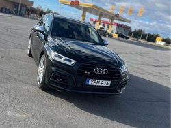 Svart Begagnad 2018 Audi Q5 Design SUV | 375 000 kr