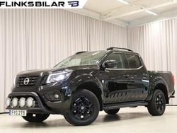 Svart (svart metallic) Begagnad 2021 Nissan Navara N-Guard Pickup | 423 750 kr (Dyr)