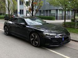 Svart Begagnad 2022 Audi e-tron GT quattro Sedan | 639 000 kr (Marknadspris)