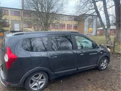 Grå Begagnad 2018 Dacia Lodgy Minibuss | 85 000 kr (Marknadspris)