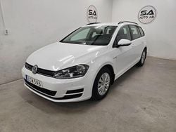 Vit Begagnad 2016 VW Golf VII Kombi | 89 900 kr (Superpris)