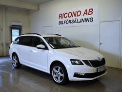 Vit Begagnad 2017 Skoda Octavia Ambition Kombi | 109 900 kr (Bra pris)