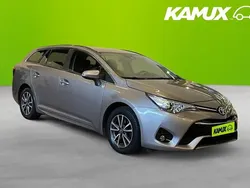 Brun Begagnad 2016 Toyota Avensis Active Kombi | 154 900 kr (Marknadspris)