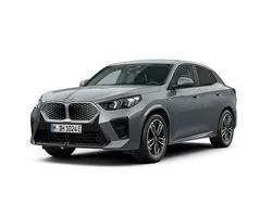Grå (storm bay metallic) Begagnad 2024 BMW iX2 M Sport SUV | 519 500 kr
