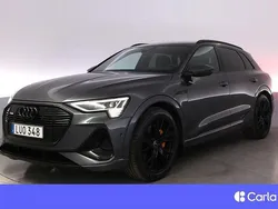 Grå Begagnad 2022 Audi e-tron S-Line SUV | 457 900 kr (Marknadspris)