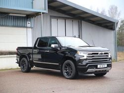 Svart Begagnad 2024 Chevrolet Silverado Pickup | 1 073 750 kr