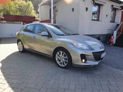Grå Begagnad 2012 Mazda 3 Inclusive Halvkombi | 56 500 kr (Marknadspris)
