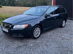 Grå Begagnad 2011 Volvo V70 Momentum Kombi | 59 000 kr (Superpris)