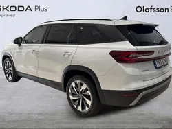 Vit Ny 2025 Skoda Kodiaq SUV | 424 000 kr