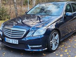 Mörkblå Begagnad 2012 Mercedes E220 Classic Sedan | 124 900 kr (Marknadspris)