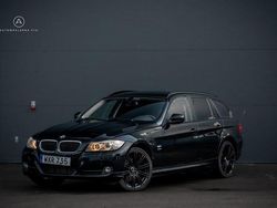 Svart Begagnad 2012 BMW 320 Kombi | 84 900 kr (Marknadspris)
