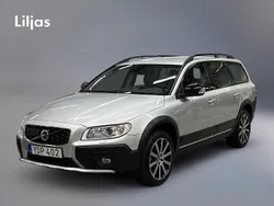 Silver Begagnad 2016 Volvo XC70 Standard SUV | 279 900 kr (Marknadspris)
