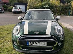 Grön Begagnad 2015 Mini Cooper D Chili Halvkombi | 79 000 kr (Superpris)