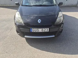 Svart Begagnad 2012 Renault Clio R.S. Halvkombi | 40 000 kr (Marknadspris)