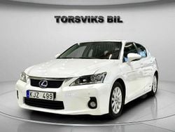 Vit Begagnad 2011 Lexus CT200h Halvkombi | 69 900 kr