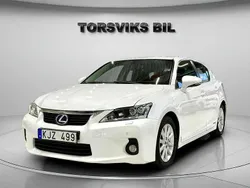 Vit Begagnad 2011 Lexus CT200h Halvkombi | 69 900 kr