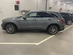 Grå Begagnad 2019 Mercedes GLC220 SUV | 320 000 kr (Dyr)