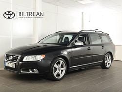 Svart Begagnad 2011 Volvo V70 R-Design Kombi | 98 900 kr (Marknadspris)