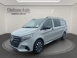 Grå (alpingrå) Ny 2025 Mercedes Vito Minibuss | 851 250 kr