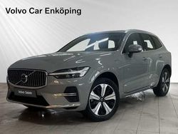 Grå Begagnad 2023 Volvo XC60 Plus SUV | 499 400 kr (Marknadspris)